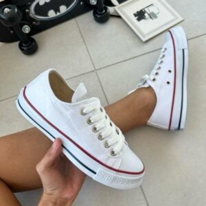 Convers Beyaz